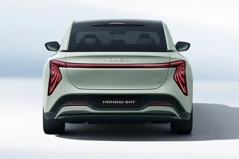 Hongqi EH7 Long Range Launch Ediiton 2025 view 5