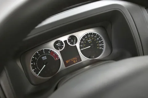 Hummer H3 3.7 2007 view 11