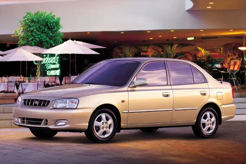 Hyundai Accent 1.3i LS 1999 view 4