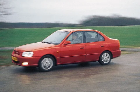 Hyundai Accent 1.3i LS 1999 view 3