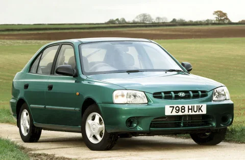 Hyundai Accent 1.3i 2001 view 4
