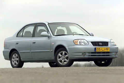 Hyundai Accent 1.6i DynamicVersion 2004 view 2