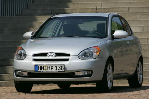 Hyundai Accent 1.6i DynamicVersion 2006 view 5