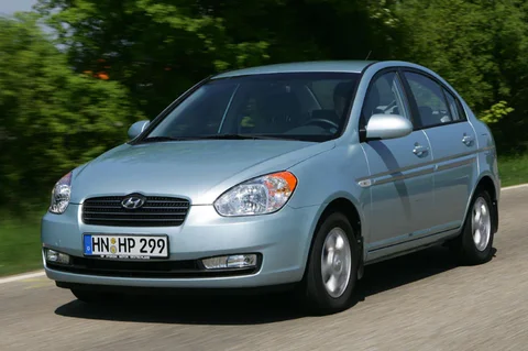 Hyundai Accent 1.6i DynamicVersion 2006 view 5