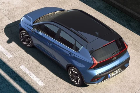 Hyundai Bayon 1.0 T-GDI e-Motion 2025 view 6