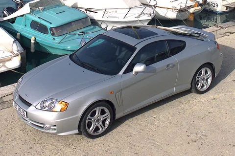 Hyundai Coupé 2.0i FX CVVT 2003 view 5