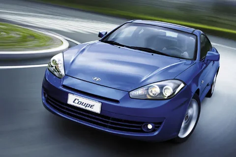Hyundai Coupé 2.0i CVVT FX DynamicVersion 2006 view 6