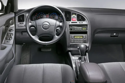 Hyundai Elantra 1.6i DynamicVersion 2003 view 9