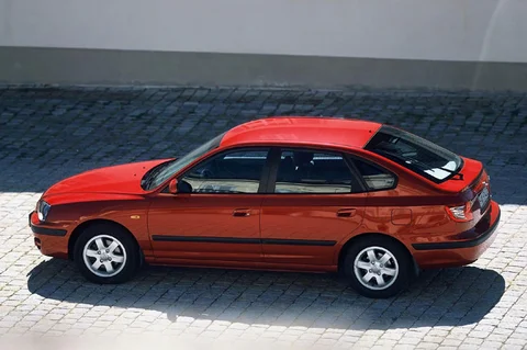 Hyundai Elantra 1.6i DynamicVersion 2003 view 9