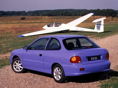 Hyundai Excel 1.5i LS 1994 view 3