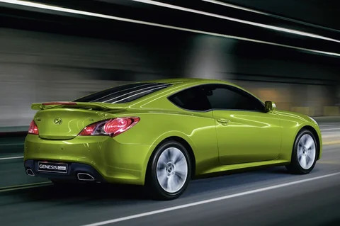 Hyundai Genesis Coupé 2.0T 2010 view 3