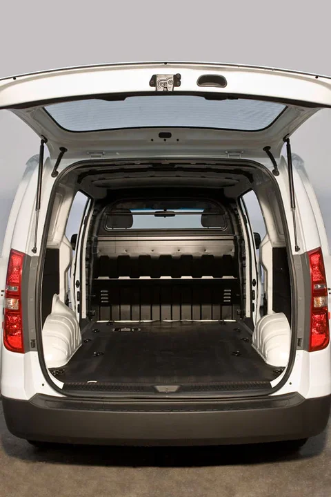 Hyundai H300 2.5 CRDi DynamicVersion 2011 view 5