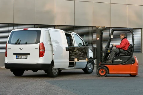 Hyundai H300 2.5 CRDi DynamicVersion 2011 view 6