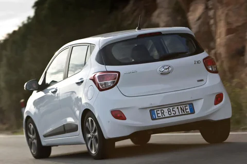 Hyundai i10 1.0 Go! 2014 view 11
