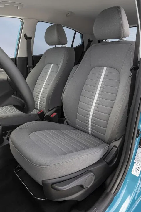 Hyundai i10 1.0i Premium 2020 view 2