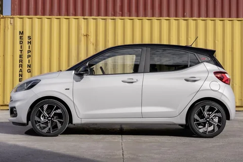 Hyundai i10 1.0i i-Drive 2023 view 3