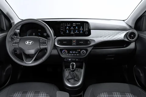 Hyundai i10 1.0i i-Drive 2023 view 6