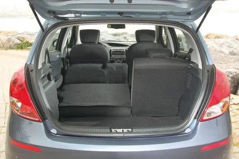 Hyundai i20 1.2 i-Drive 2012 view 6