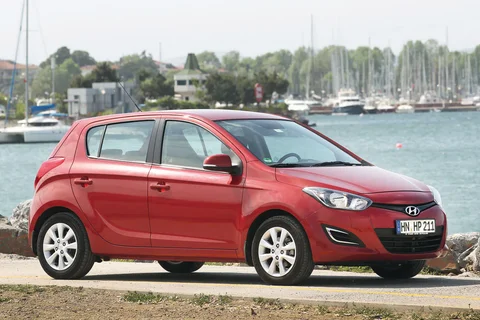 Hyundai i20 1.2 i-Drive 2012 view 12