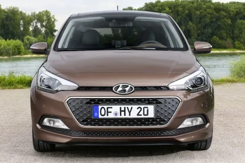 Hyundai i20 1.2 LP i-Drive 2014 view 2