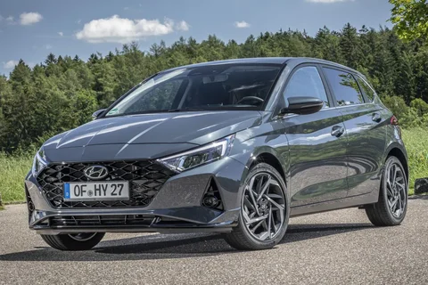 Hyundai i20 1.2 MPI i-Motion 2020 view 2