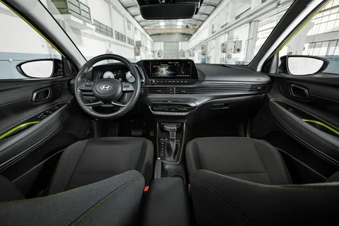 Hyundai i20 1.0 T-GDI E-Motion 2025 view 7