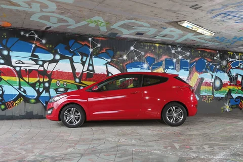 Hyundai i30 1.6 GDI i-Magine 2013 view 12
