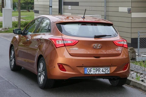 Hyundai i30 1.4 i-Drive 2016 view 9