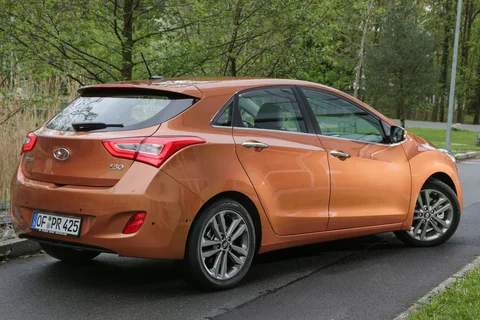 Hyundai i30 1.4 i-Drive 2016 view 10