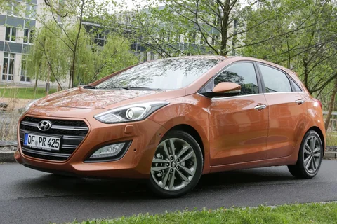 Hyundai i30 1.4 i-Drive 2016 view 11
