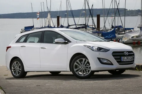 Hyundai i30 Wagon 1.6 CRDi i-Motion 2015 view 10