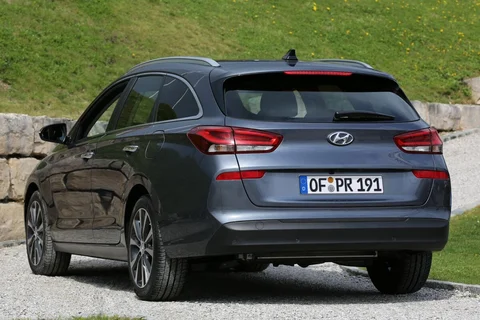 Hyundai i30 Wagon 1.6 CRDi Premium 2017 view 4