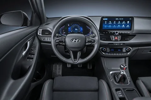 Hyundai i30 1.0 T-GDI 48V i-Motion 2020 view 3