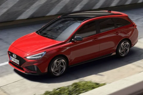 Hyundai i30 Wagon 1.6 T-GDI Premium 2026 view 5