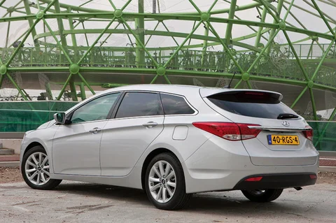 Hyundai i40 Wagon 1.7 CRDi Blue i-Vision 2011 view 9