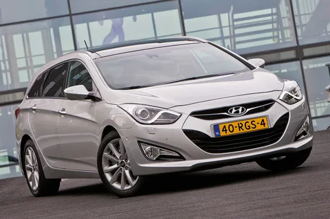 Hyundai i40 Wagon 1.7 CRDi Blue i-Vision 2011 view 10