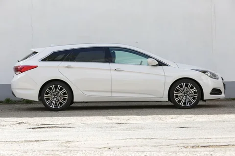 Hyundai i40 Wagon 1.7 CRDi HP Premium 2017 view 8