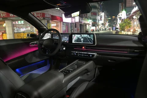 Hyundai Ioniq 6 53kWh Style 2023 view 11