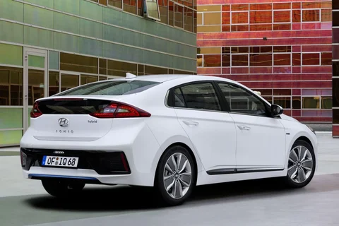Hyundai Ioniq 1.6 GDI PHEV Premium 2018 view 5