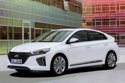 Hyundai Ioniq 1.6 GDI PHEV Premium 2018 view 6