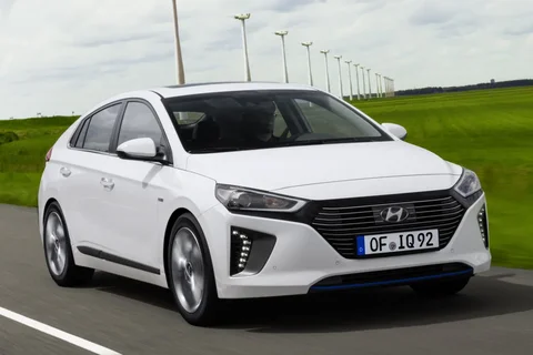 Hyundai Ioniq 1.6 GDI PHEV Premium 2018 view 9
