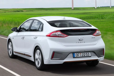 Hyundai Ioniq Electric Premium 2016 view 5