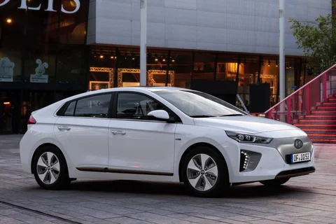 Hyundai Ioniq Electric Premium 2016 view 7
