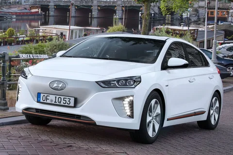 Hyundai Ioniq Electric Premium 2016 view 9
