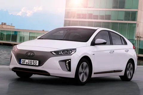 Hyundai Ioniq Electric Premium 2016 view 10