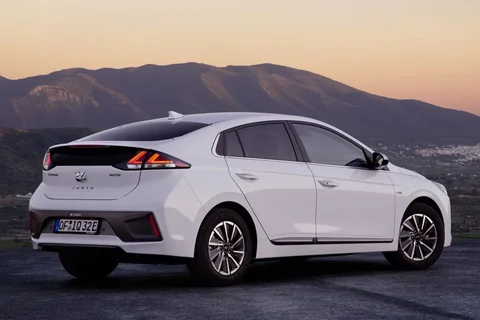 Hyundai Ioniq Electric Premium 2019 view 11