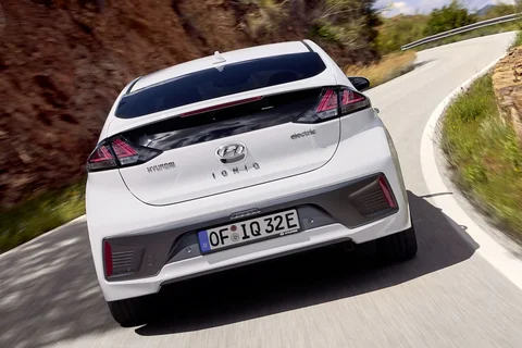 Hyundai Ioniq Electric Premium 2019 view 12
