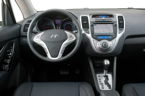 Hyundai ix20 1.6 Go! 2015 view 10