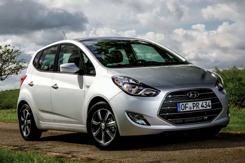 Hyundai ix20 1.4 Go! 2016 view 2