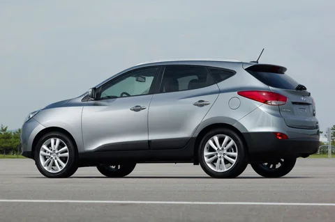 Hyundai ix35 1.7 CRDi ActiveVersion 2WD 2010 view 6